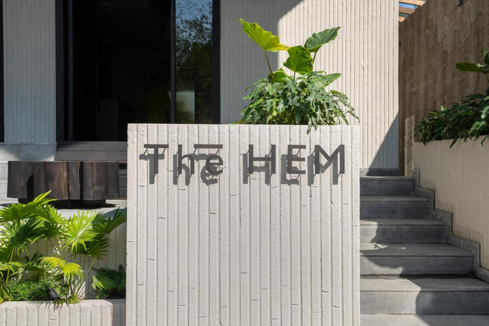 The Hem Hotel And Apartment Дананг Екстериор снимка