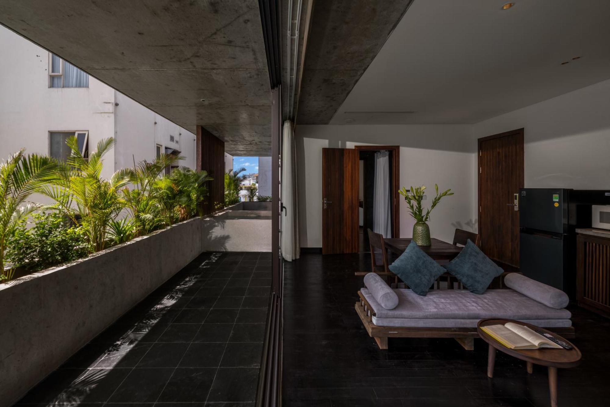 The Hem Hotel And Apartment Дананг Екстериор снимка