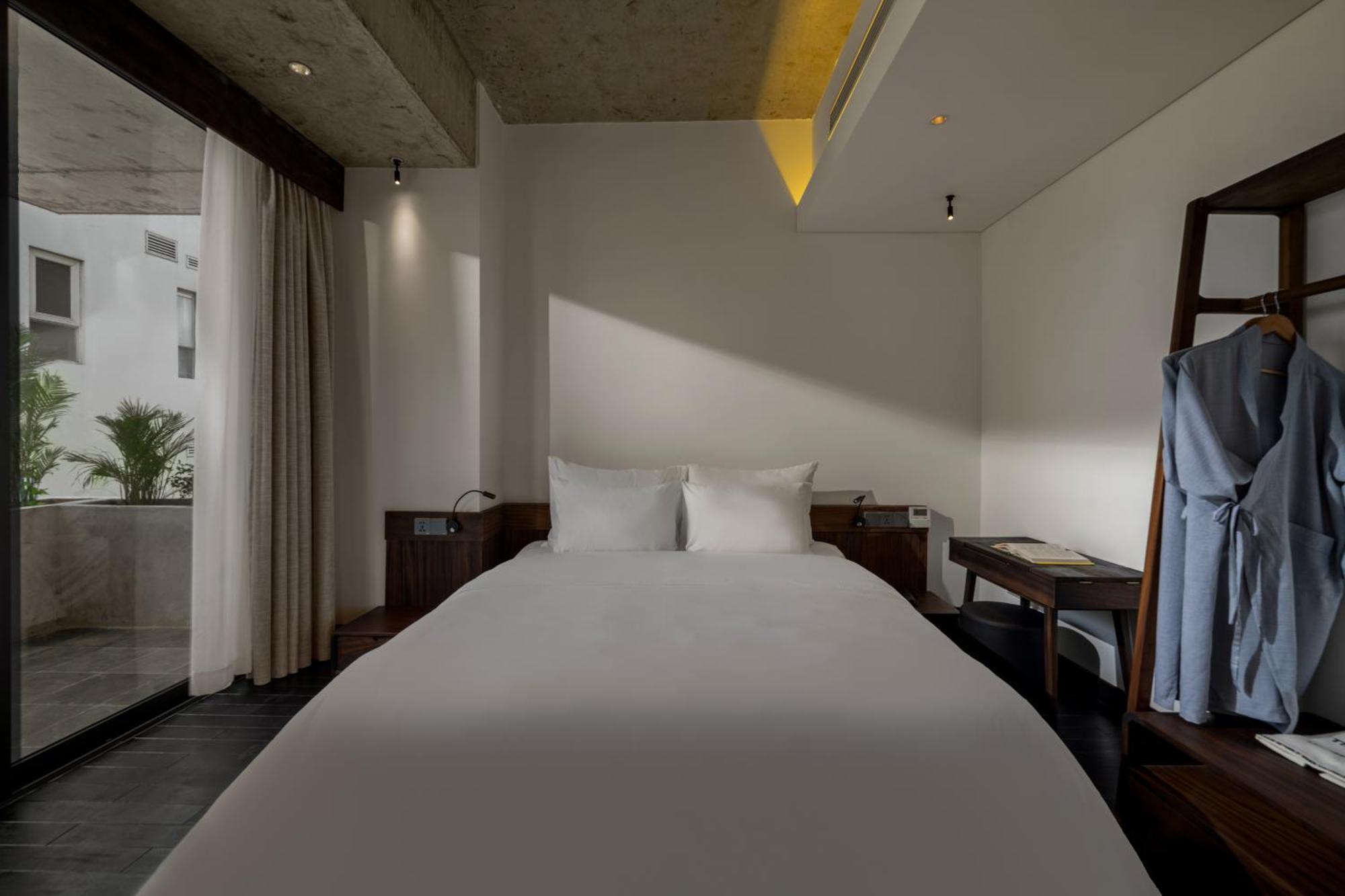 The Hem Hotel And Apartment Дананг Екстериор снимка